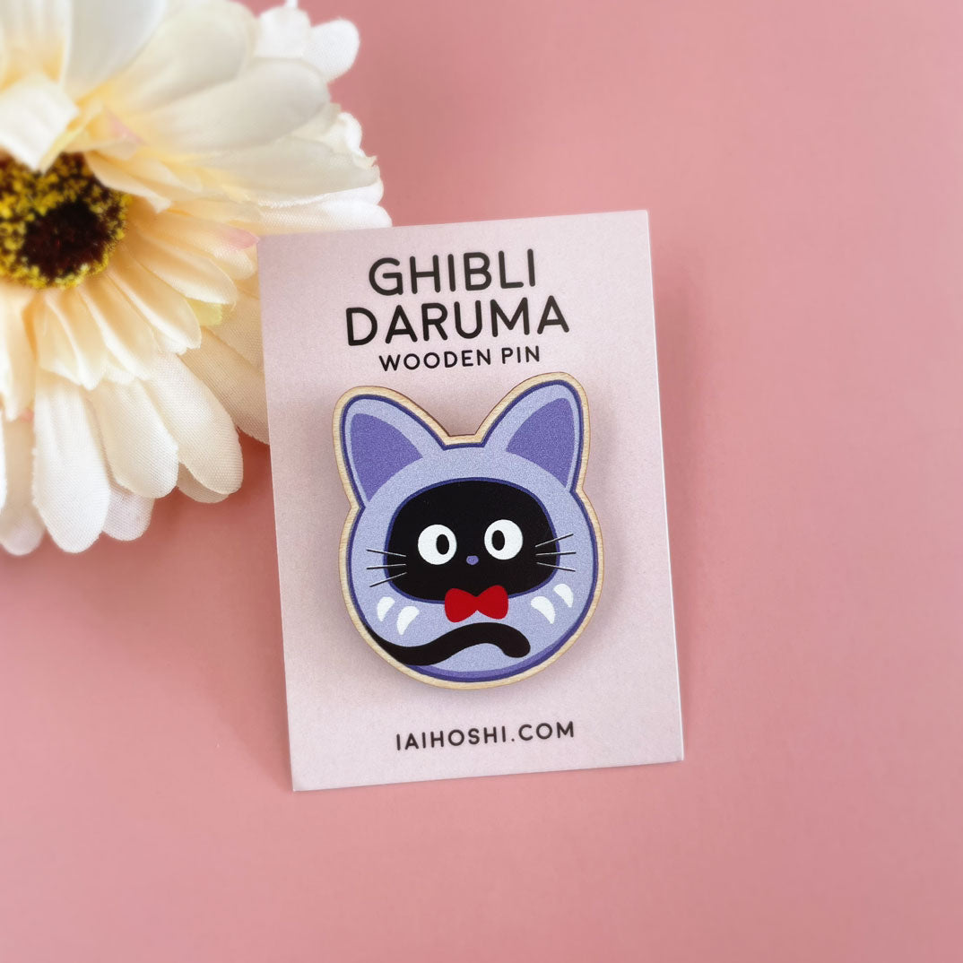 Wooden Pin: Daruma