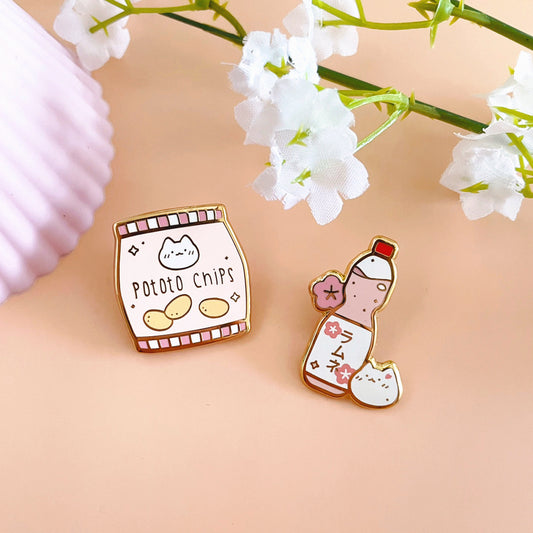 Snacks: Pototo Chips + Ramune Set